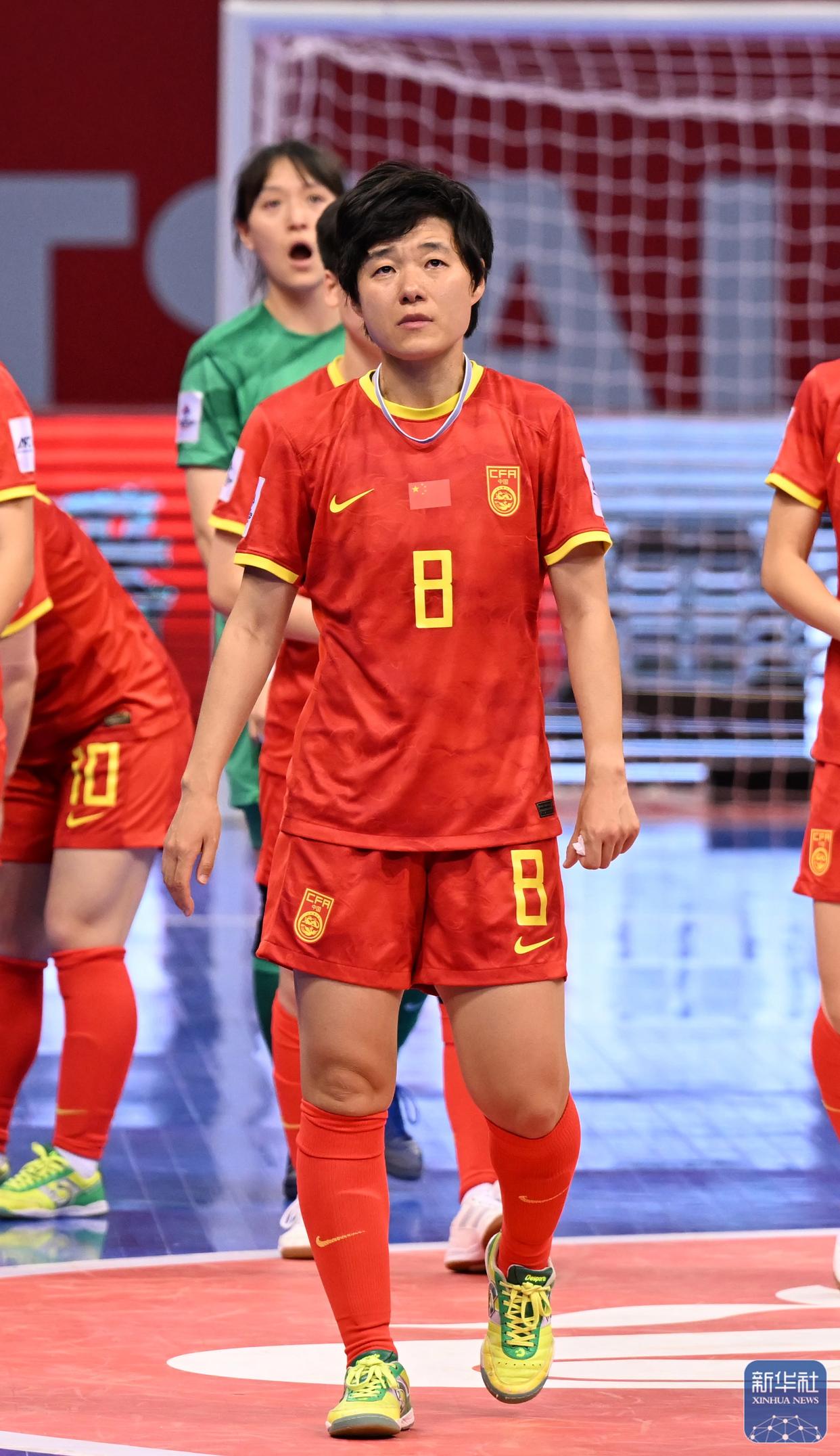东南亚女子足球赛，泰国队夺冠