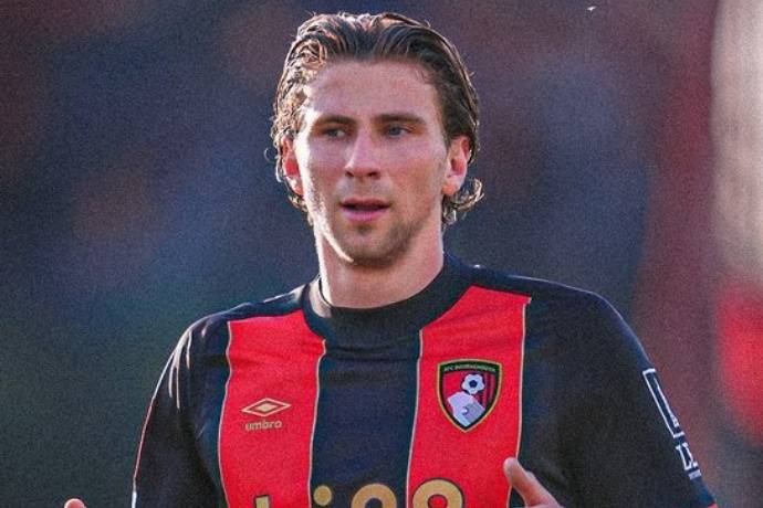 澳大利亚女足主力球员合同到期将转会巴黎圣日耳曼的简单介绍 澳大利亚女足主力球员合同到期将转会巴黎圣日耳曼的简单介绍