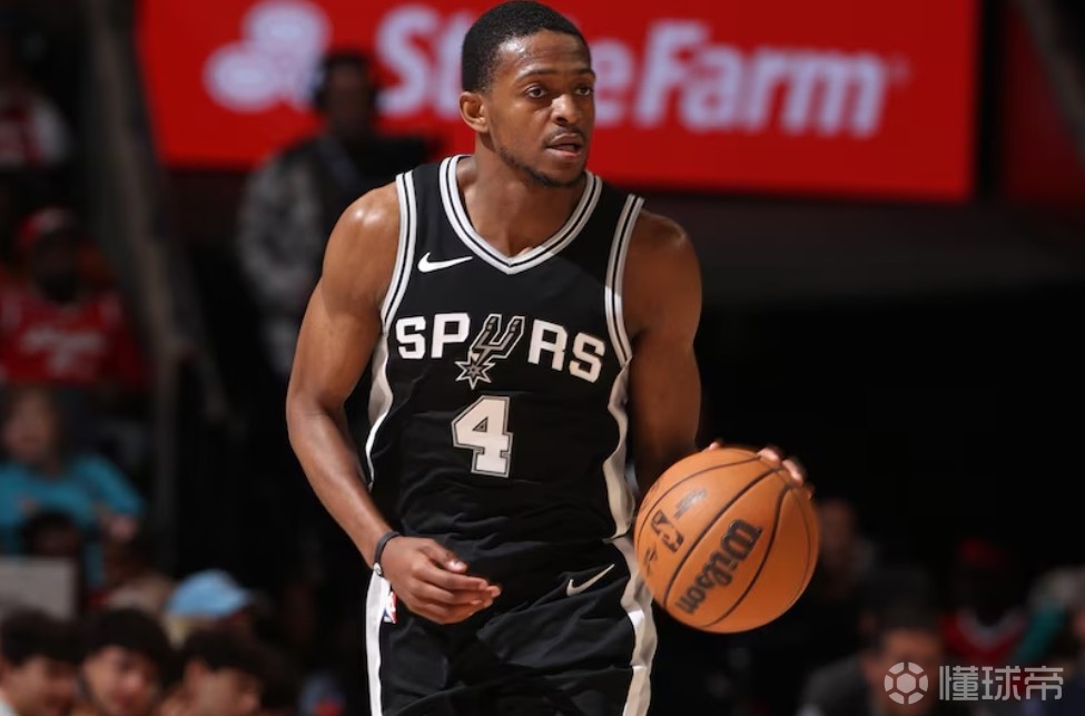 马刺后卫米尔斯因膝盖伤势可能赛季报销,球队或需新援加强深度阵容的简单介绍 马刺后卫米尔斯因膝盖伤势可能赛季报销,球队或需新援加强深度阵容的简单介绍