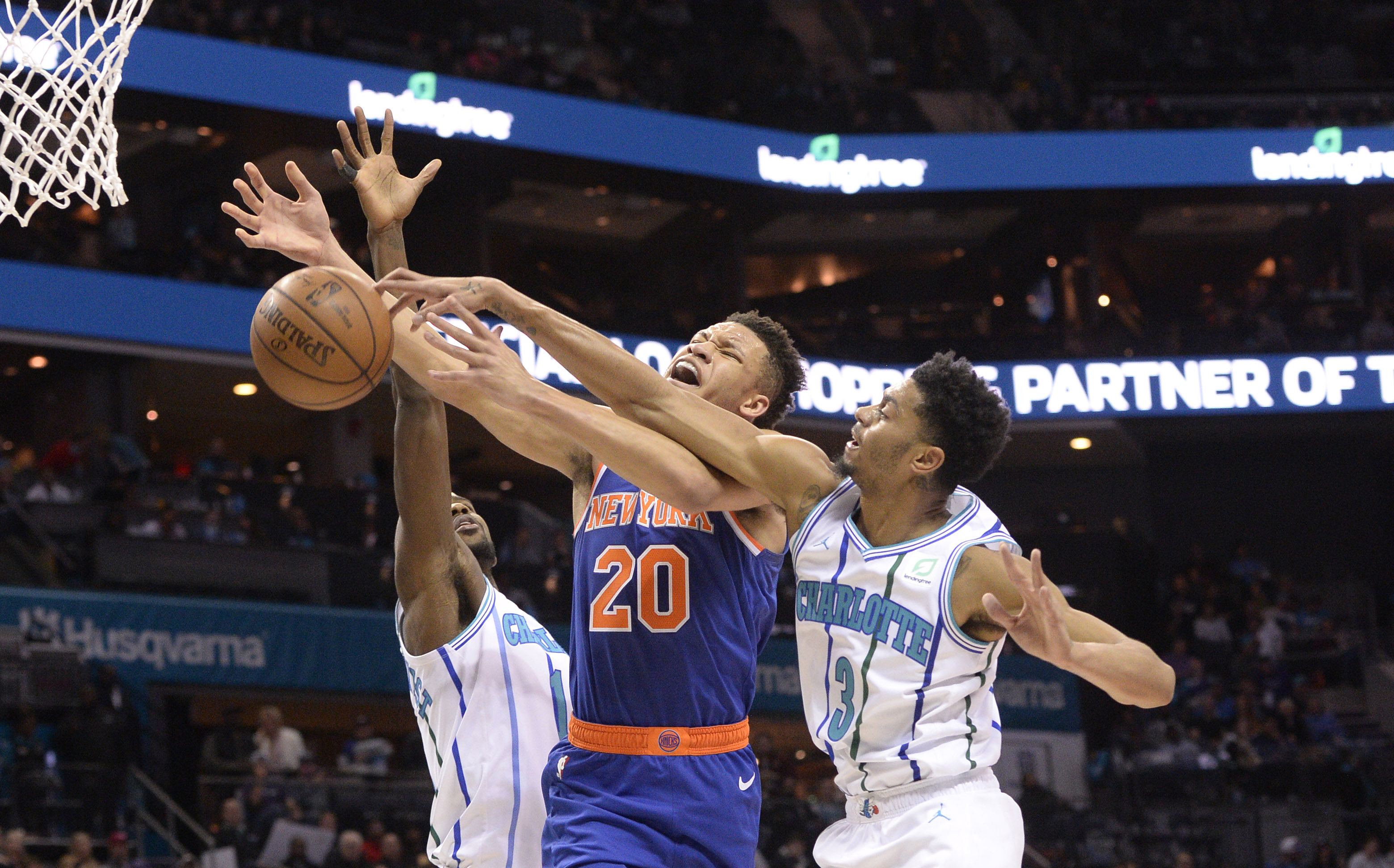 包含黄蜂阵容深度展现,全员出击夺胜的词条 包含黄蜂阵容深度展现,全员出击夺胜的词条